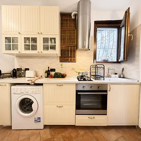 Casa Di Holly - Historic Charm - Italywego