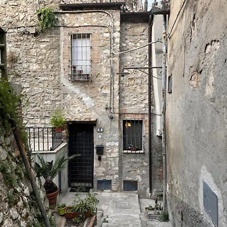 Casa Di Holly - Historic Charm - Italywego Apartment *
