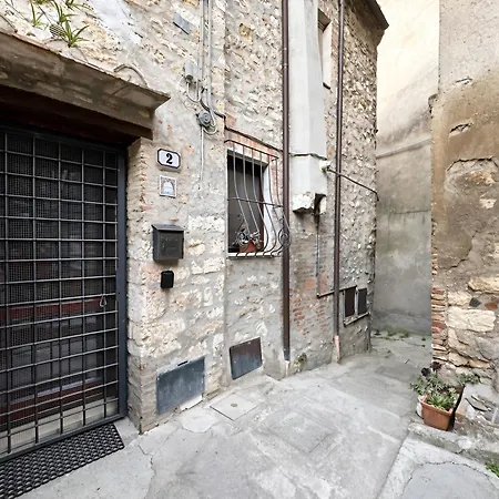 Casa Di Holly - Historic Charm - Italywego *